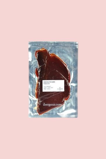 Cecina di León Feblame (carne di bovino affumicata e stagionata) a fette