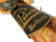 Anello sigillo e fascetta dei prosciutti patanegra della qualità Bellota