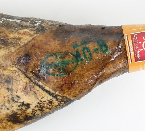 Marchio MAPA su un prosciutto (nella foto: settimana 40 dell'anno 2008)