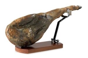 Un Jamon Iberico posizionato sul porta prosciutto Buarfe Pieghevole